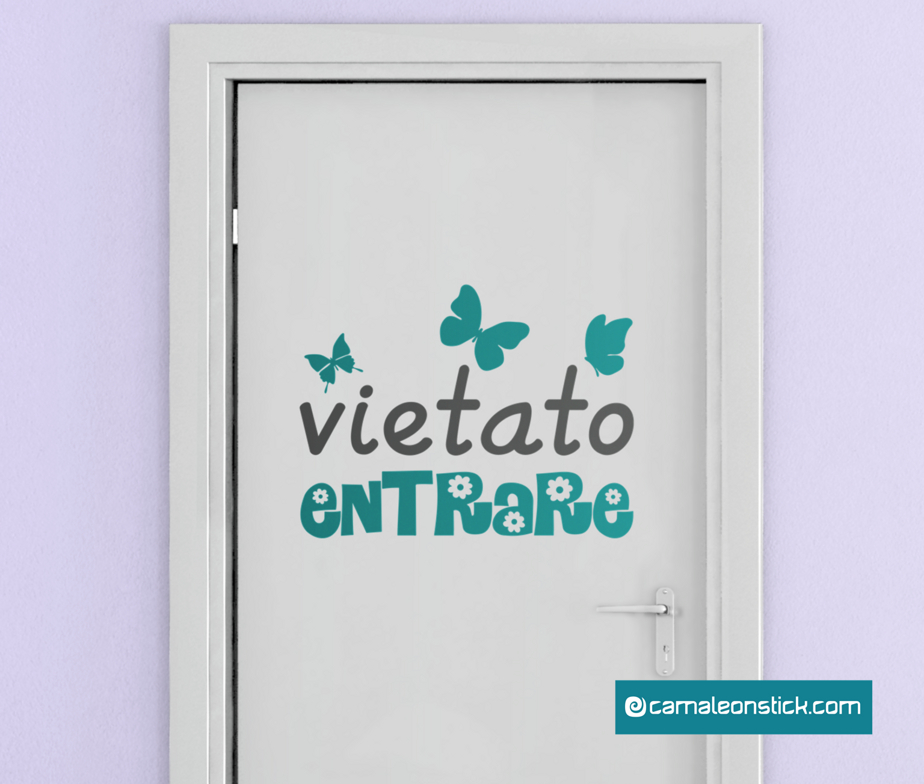 vietato-entrare-porta-farfalle-turchese